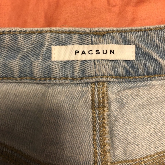 pacsun high rise festival shorts 🤍 - Picture 2 of 4